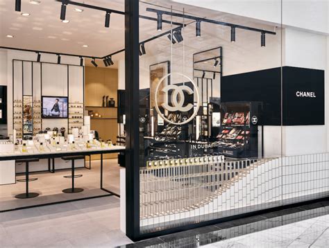 chanel shop online dubai.